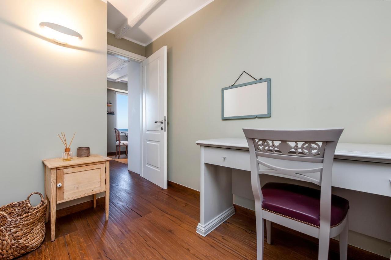 Apartment Mediterraneo 罗维尼 外观 照片