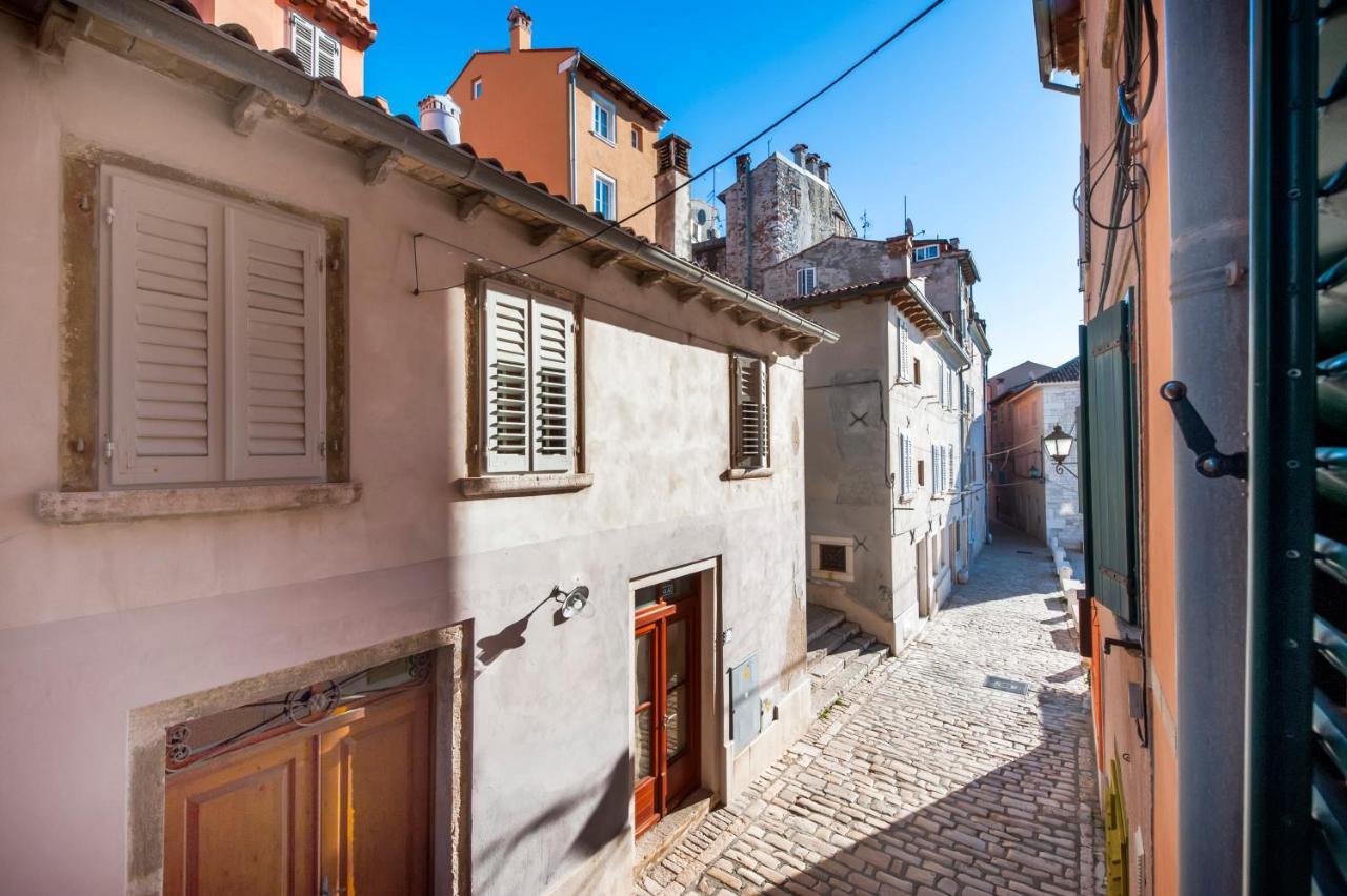 Apartment Mediterraneo 罗维尼 外观 照片