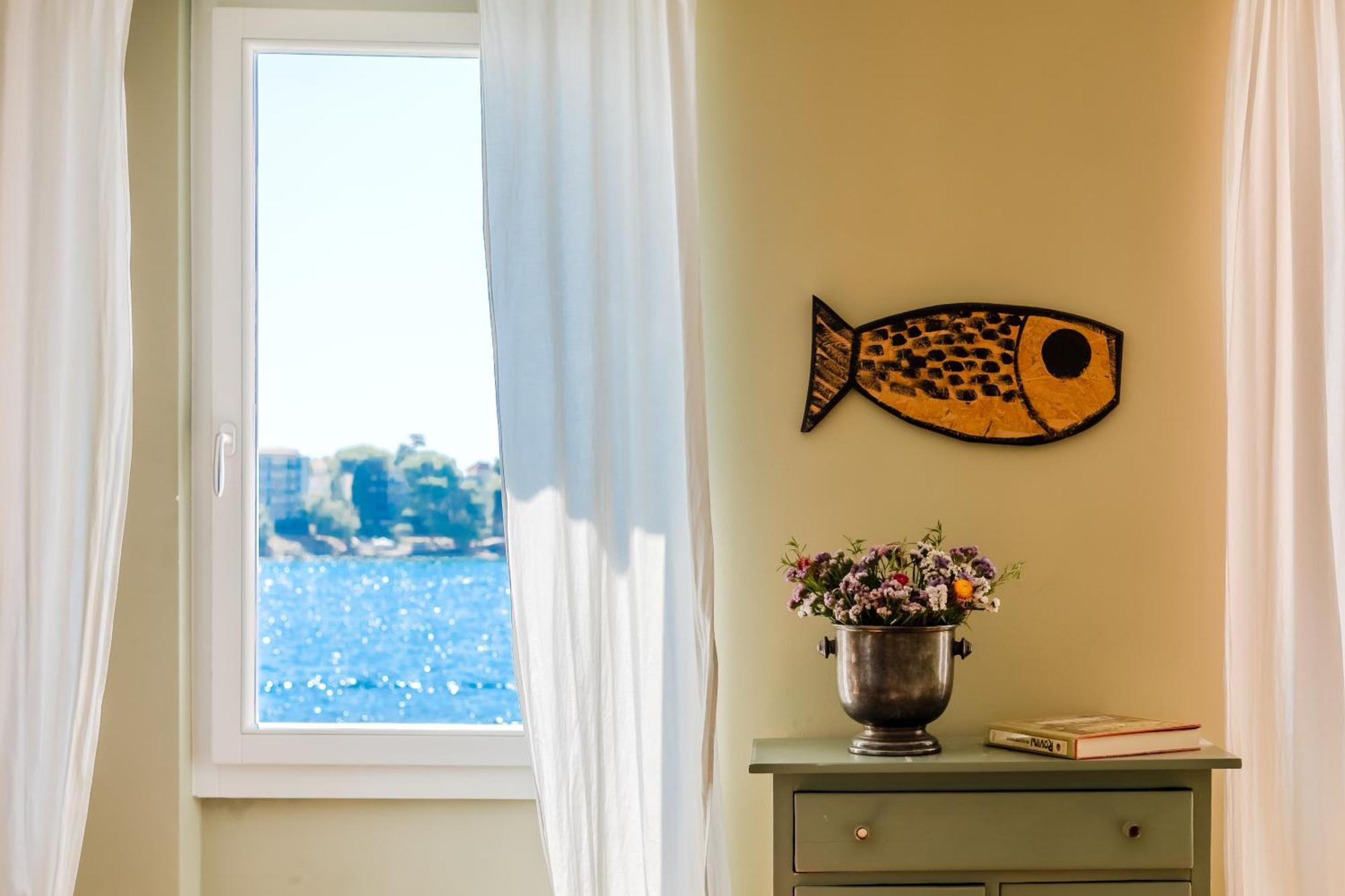 Apartment Mediterraneo 罗维尼 外观 照片
